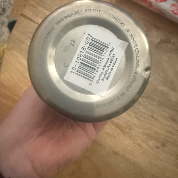 Stanley Adventure To-Go Bottle in Polar/Frost White (25 oz) - Picture 2 of 4